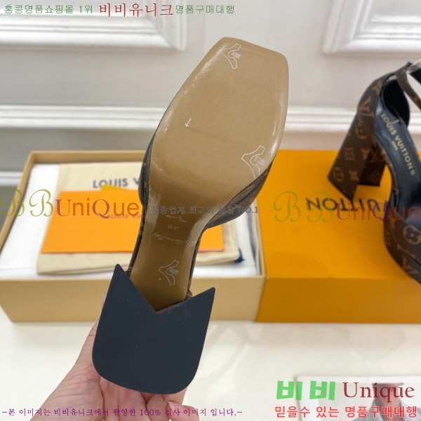 ���̺��� �÷��� ���� 37LV575181-2 ��12cm