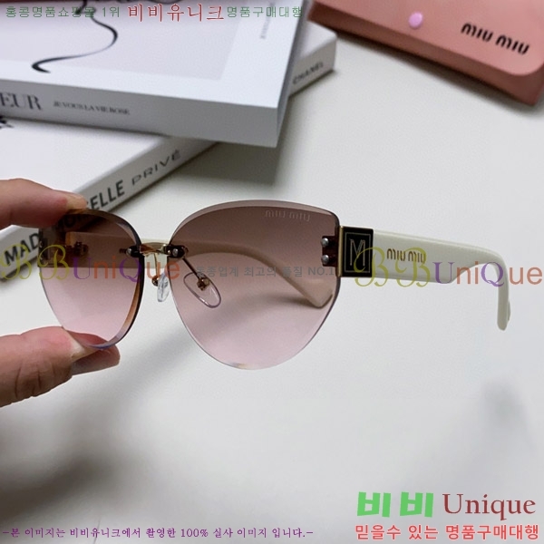 �̿�̿� ���۶� M2459176-1