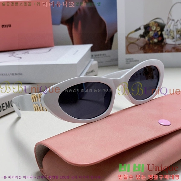 �̿�̿� ���۶� M2459175-2