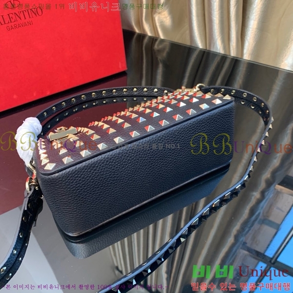 #�߷�Ƽ�� �����͵� ũ�ν� �ٵ� �� WW2B0J47VSF0NO-7