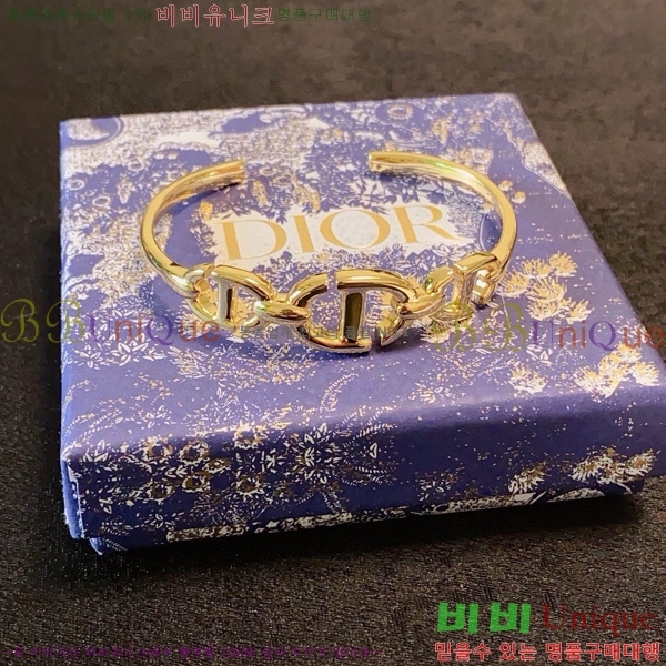 ��� ���� D4O0111344-3