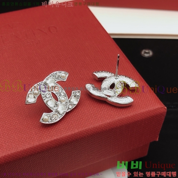 ��* �Ͱ��� CH0448879-8