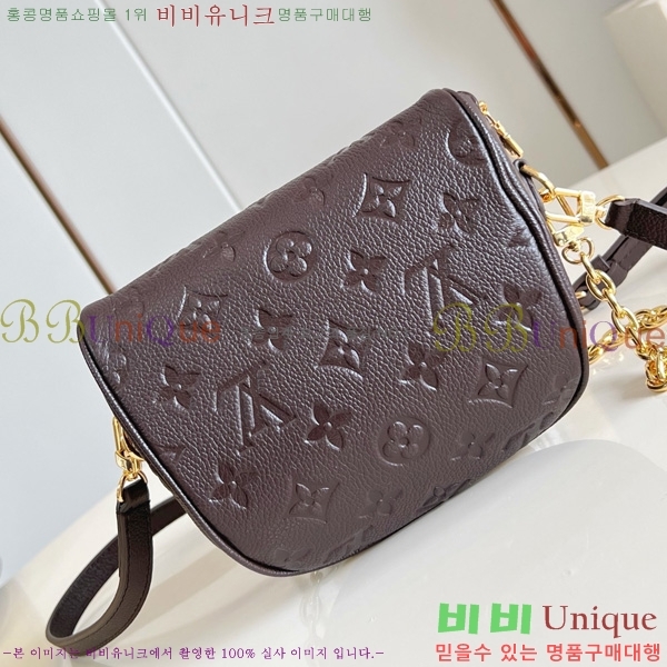 #���̺��� �̴� ���� M82208-102