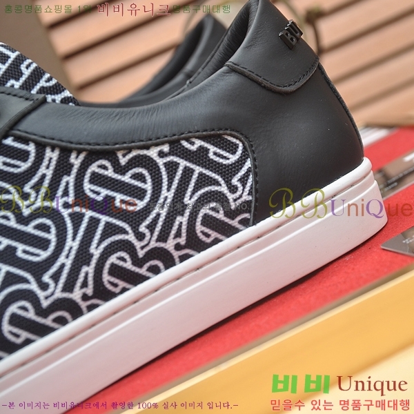 ���� ������ ����Ŀ�� B482921-24