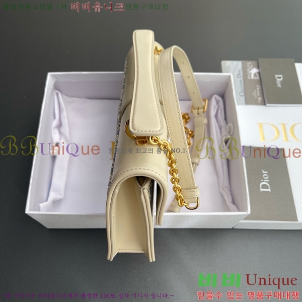 #��� 30 Montaigne ž �ڵ�� M9601-102