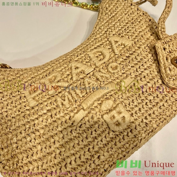 #����� �ΰ� ������� ���Ǿ� ȣ���� �̴� 1BC204B-101