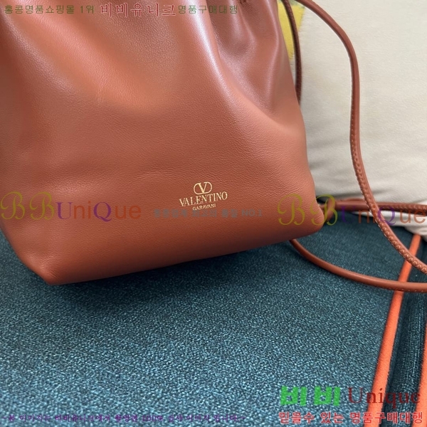 #�߷�Ƽ�� ����ٴ� ���̷ΰ� �̴� Ǫ�� ��Ŷ�� 20877-6