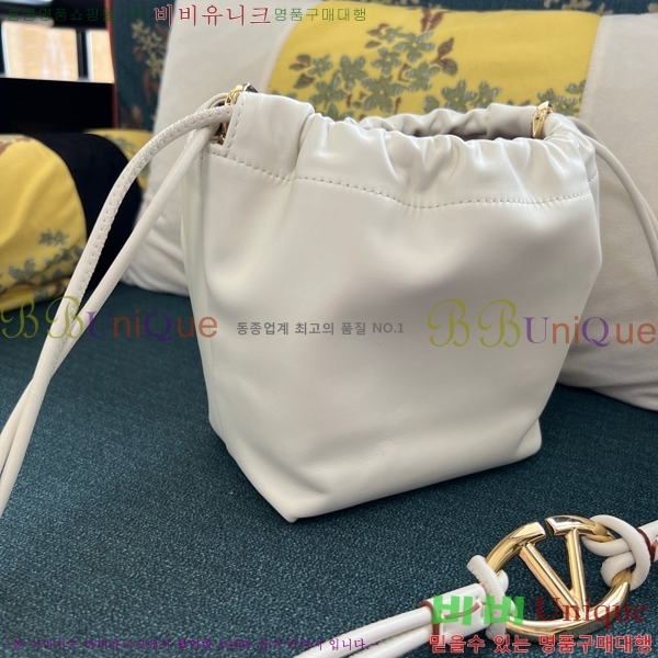 #�߷�Ƽ�� ����ٴ� ���̷ΰ� �̴� Ǫ�� ��Ŷ�� 20877-2