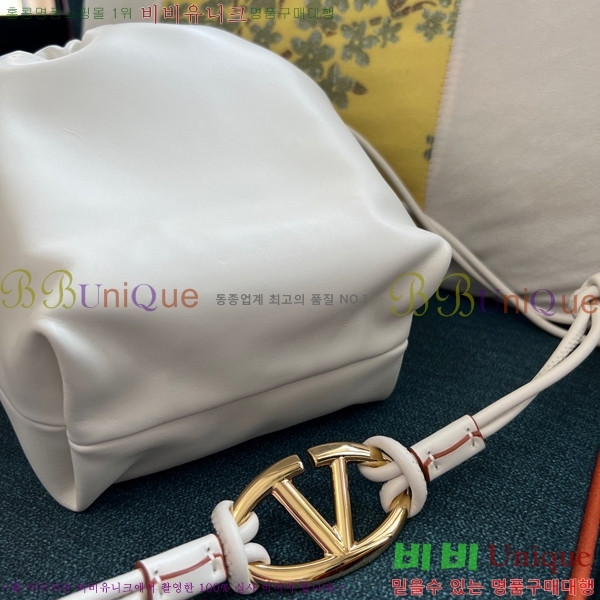 #�߷�Ƽ�� ����ٴ� ���̷ΰ� �̴� Ǫ�� ��Ŷ�� 20877-2