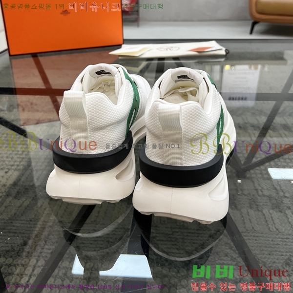 ���� �����޽� ����Ŀ�� HR599104-3