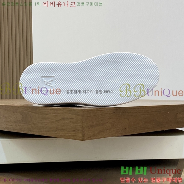 ���� ���̺��� ����Ŀ�� L716249-4