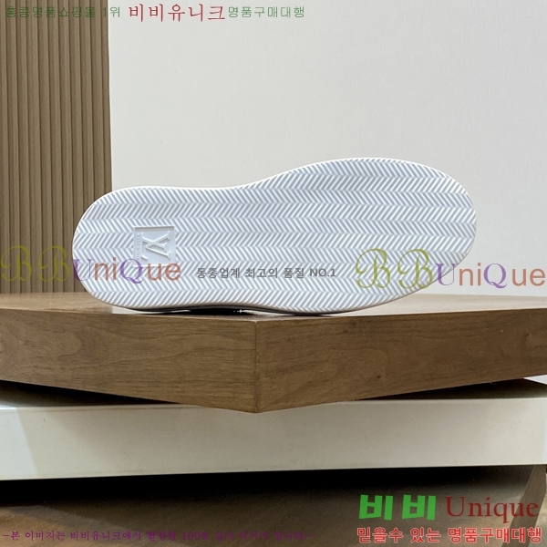 ���� ���̺��� ����Ŀ�� L716246-6