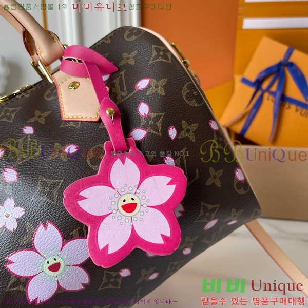 ���̺��� �ݵѸ��� ���ǵ� 25 M40395-3