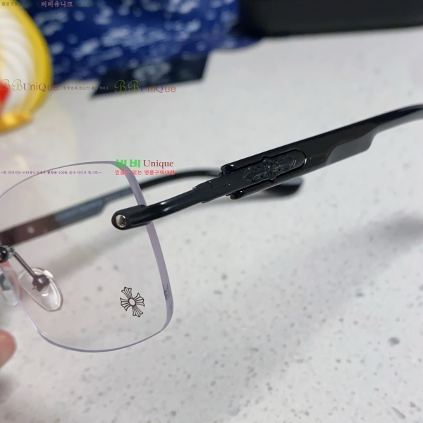 ũ������ ���� �Ȱ� 7CH25521-1