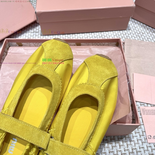 ���� �̿�̿� �޸����� �÷� 30MU255248-3