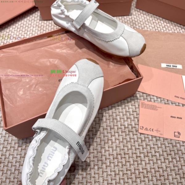 ���� �̿�̿� �޸����� �÷� 30MU255248-5