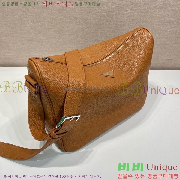 #����� �ﰢ �ΰ� ���� ũ�ν��� 2VH182-103