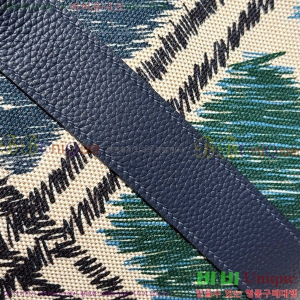 #�����޽� ������Ƽ 36 HE856977-204