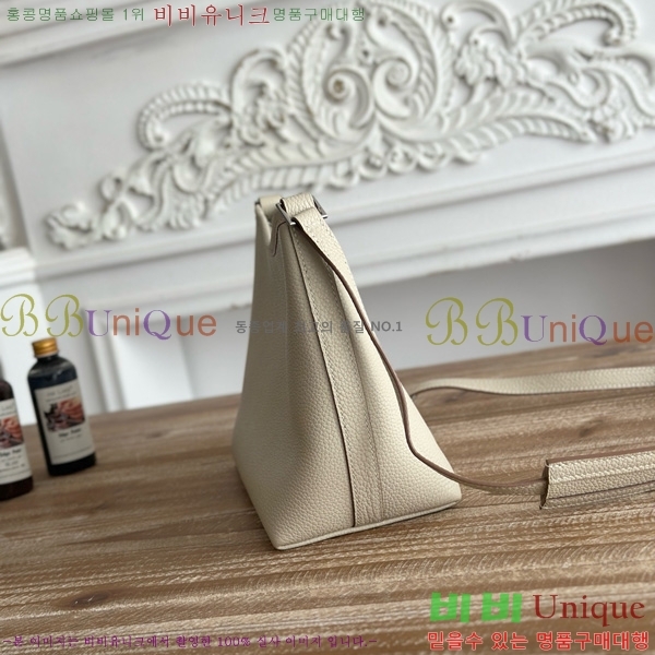 #�����޽� Berlingot 23 PM HE27855141-302