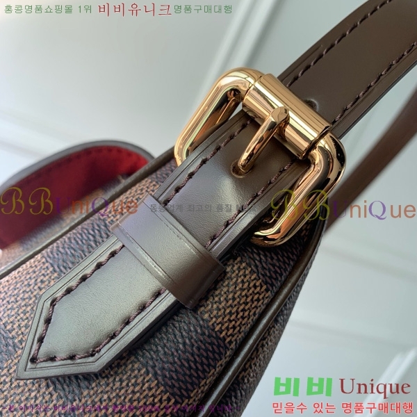 #���̺��� ũ�ν��� M60006-1012