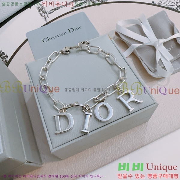 ��� ���� D4O12055-2