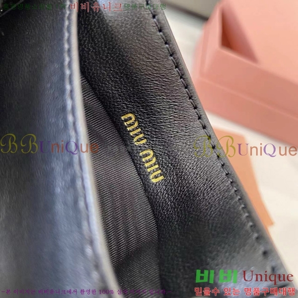 #�̿�̿� ���׶�� ���� ���� ī�� Ȧ�� 5MC076-204