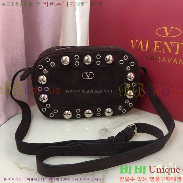 #�߷�Ƽ�� ����ٴ� ����Ʈ �׷��̴� ũ�ν��ٵ� �� 2020-203