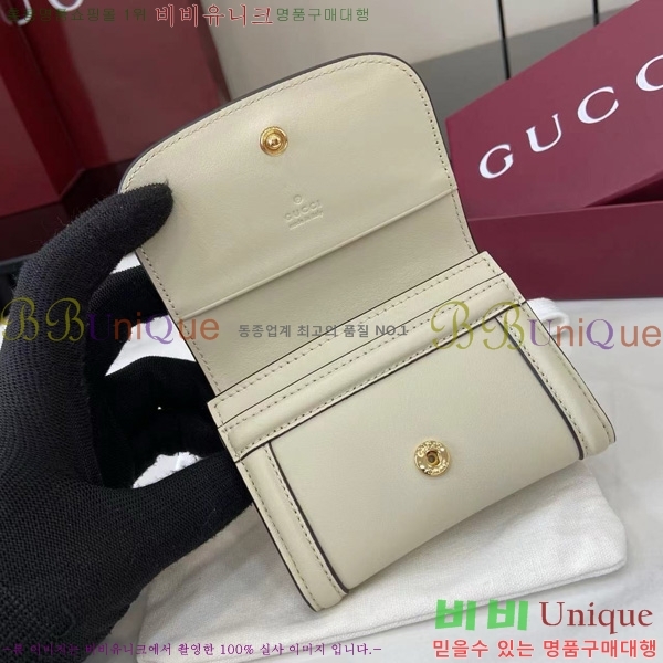 #���� ���е� ī�� ���̽� 818811-103