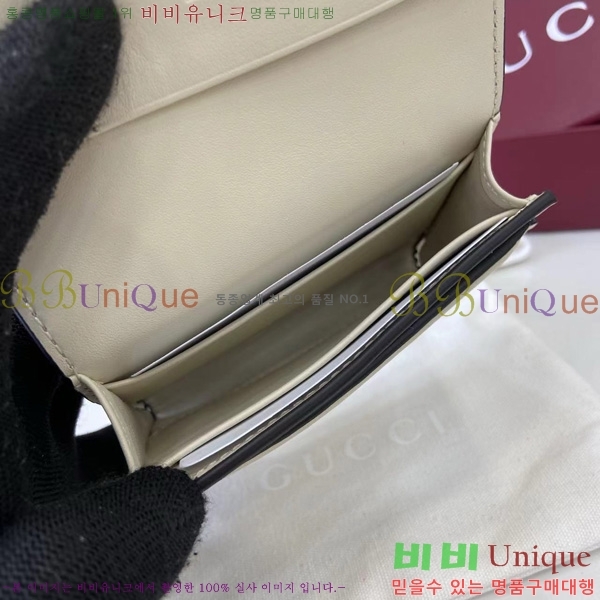 #���� ���е� ī�� ���̽� 818811-103