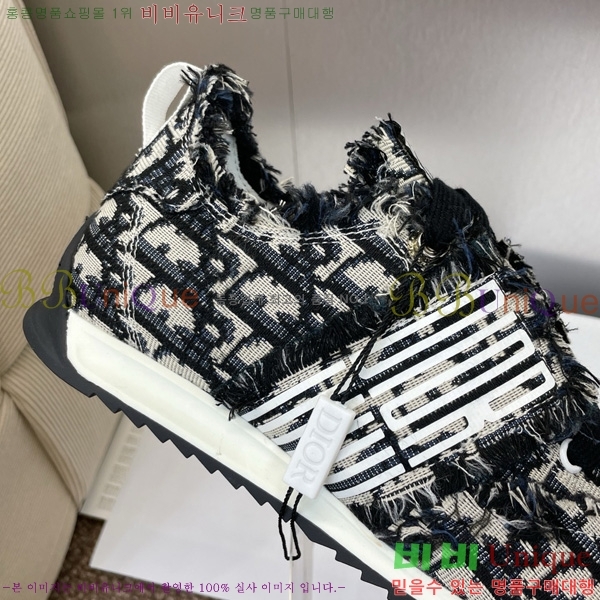 ��� D-SKETCH �� ����ġ ����Ŀ�� 33D7353481-4
