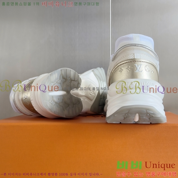 ���� ���̺��� �� 55 ����Ŀ�� 44LV256242-2