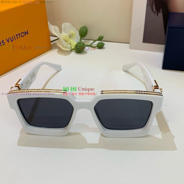 ���̺��� ���۶� �������� 9LV2561121-3