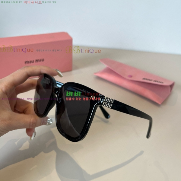 ���� �̿�̿� ���۶� 8MU256112-4