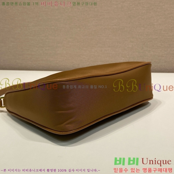 #����� ������� 2005 ���ǾƳ� Ʈ���� �����Ϸ� ȣ���� 1N204M-101