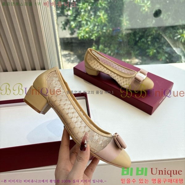 ��󰡸� �÷����� F2566603-3