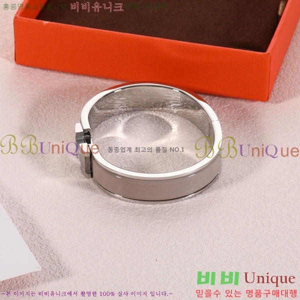 �����޽� ���� HE212203-1