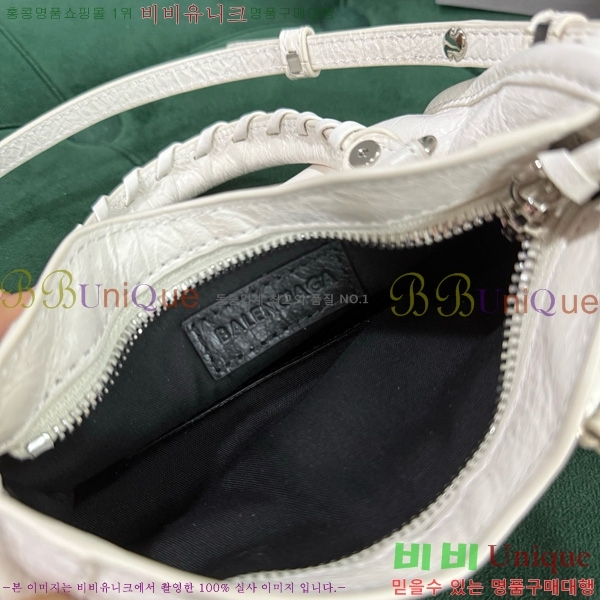 #�߷��þư� �� ��Ƽ �� ���� 8196712-102