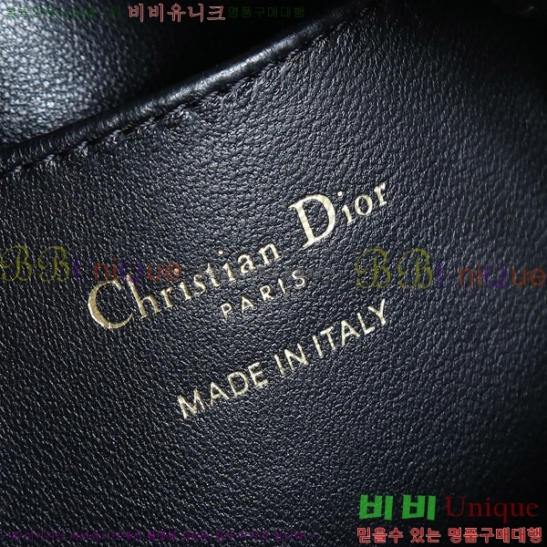 #��� ī�� ���� ��Ŷ�� M33722-601