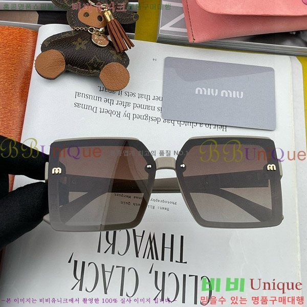 ���� �̿�̿� ���۶� M869923