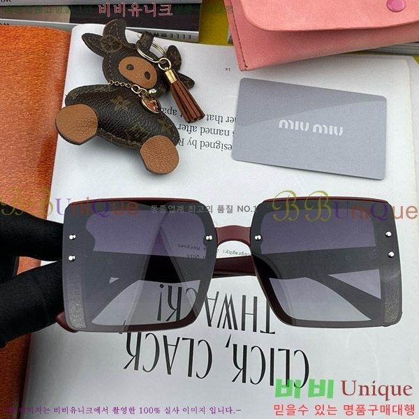 ���� �̿�̿� ���۶� M869921