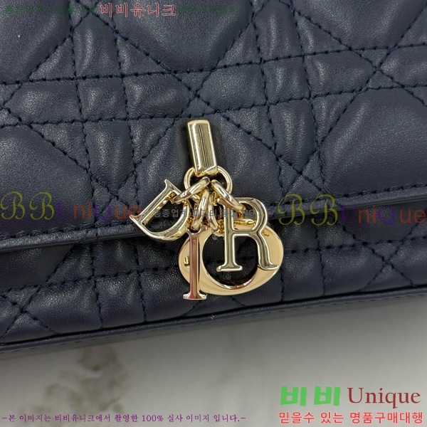 #��� ũ�ν��� ���� �� �޴��� �Ŀ�ġ �̴Ϲ� S0977-217