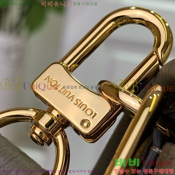 #���̺��� ���̾� ���׷� �������� M15049-101