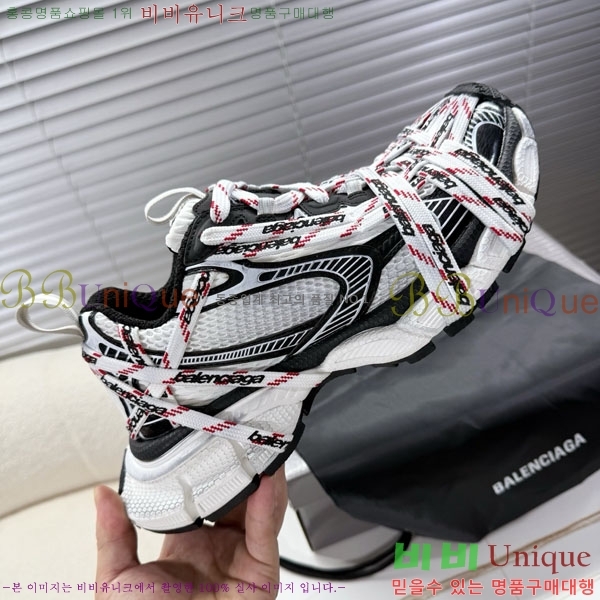 �߷��þư� 3XL Ʈ���̳� ����Ŀ�� BLA356602-2