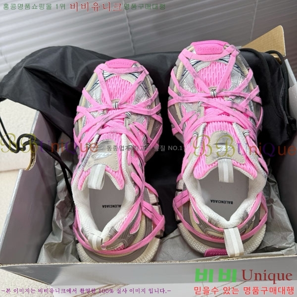 �߷��þư� 3XL Ʈ���̳� ����Ŀ�� BLA356602-12