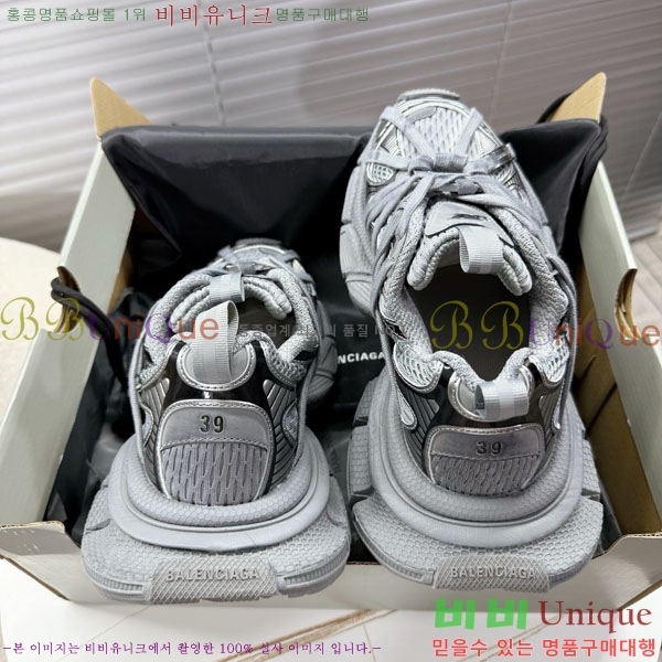 �߷��þư� 3XL Ʈ���̳� ����Ŀ�� BLA356601-6