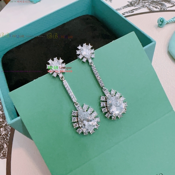 �������� Ƽ�Ĵ� �Ͱ��� TF12045066-1