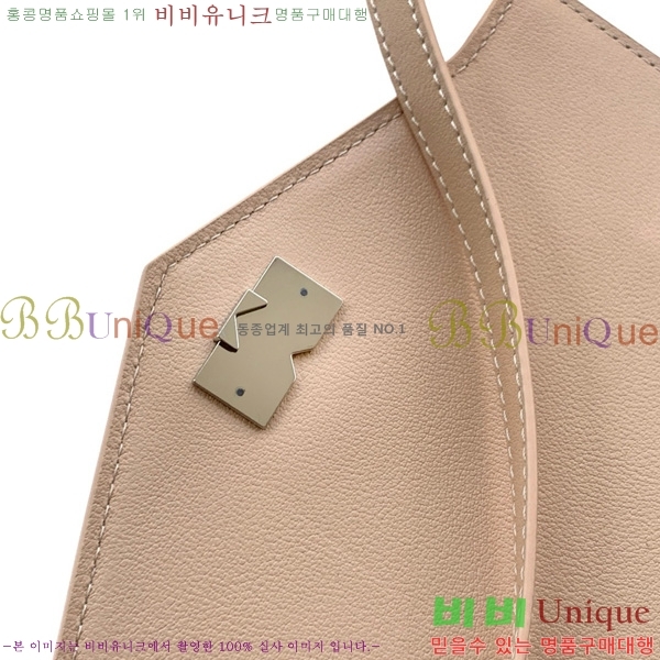 #���̳� ���̽��� M8021-101