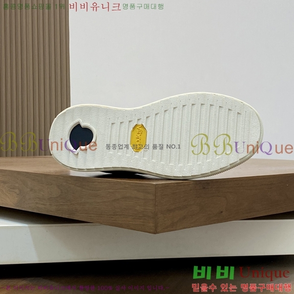 ���� ��**�� ����Ŀ�� MO286902-2