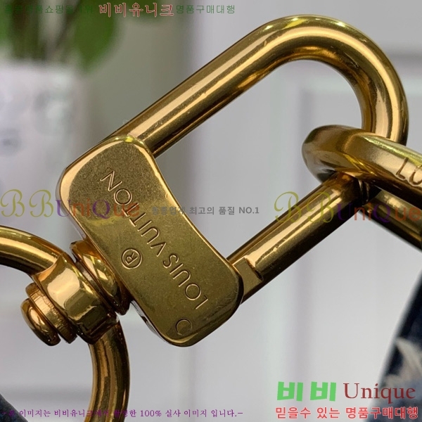 #���̺��� ���ǵ� �ݵѸ��� 25 ���� ���� M15276-100