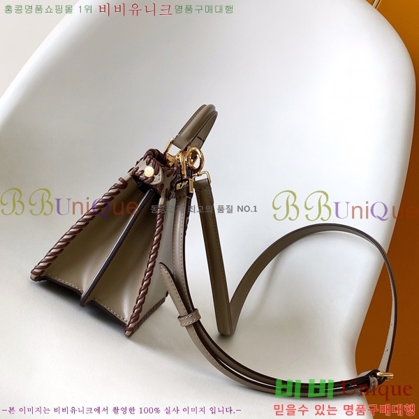 #��� ��ī�� ���̾��� �����ڴ� �ڵ�� �̴� F32702-3